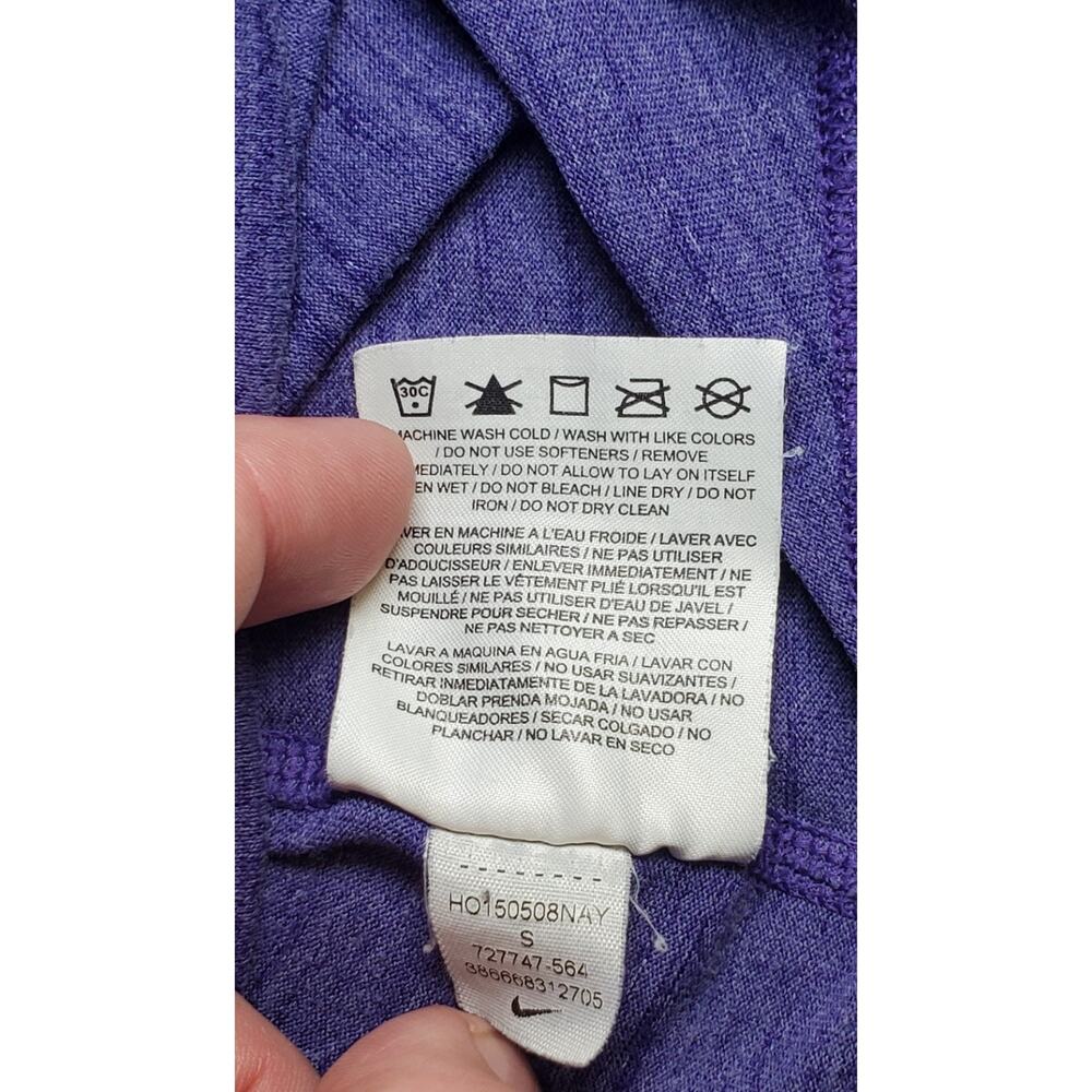 Lot of 2 Nike Athletic Tank Top Sz S Workout Running Yoga Gray Purple C28-2 - Picture 5 of 7
